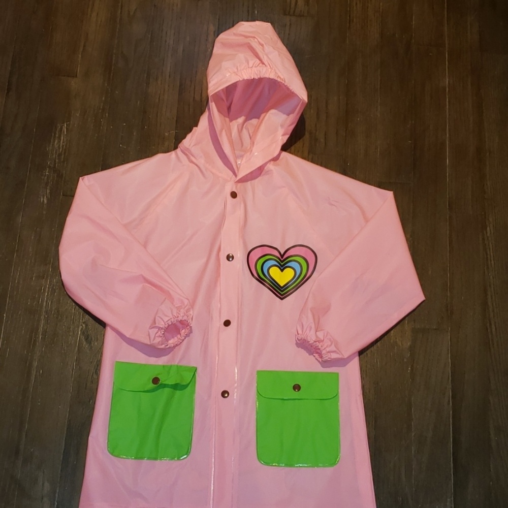NWOT rain coat.